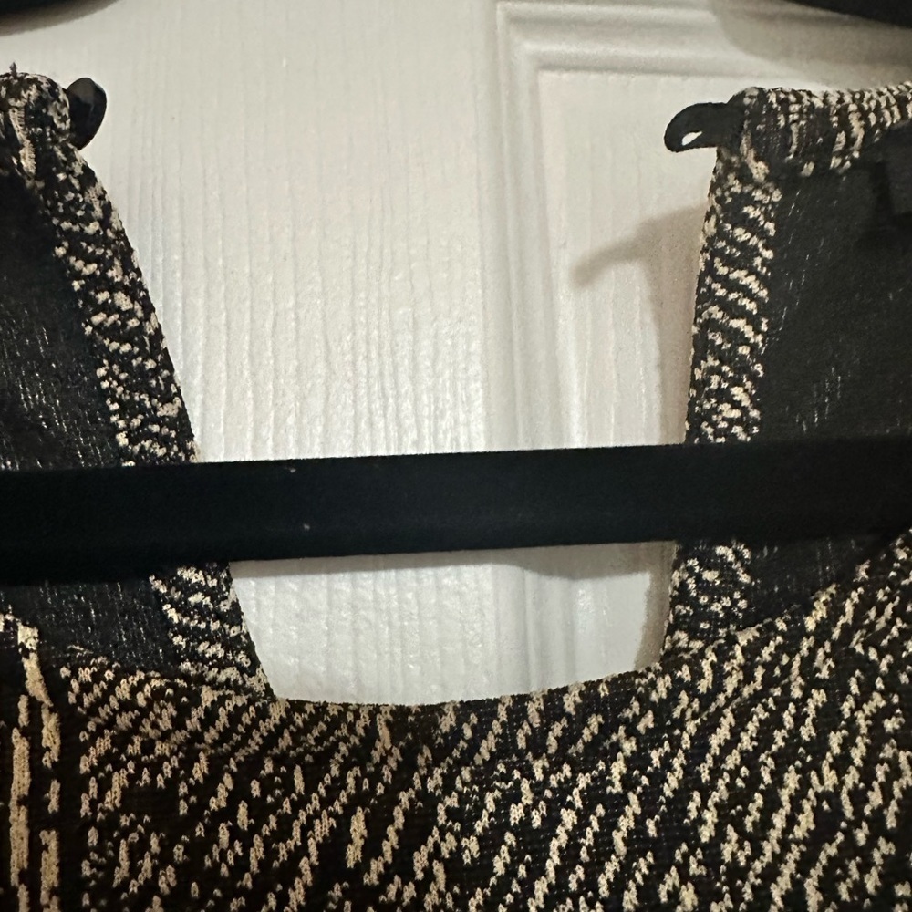 EUC Venus Mermaid Fitted Dress - Picture 4 of 5